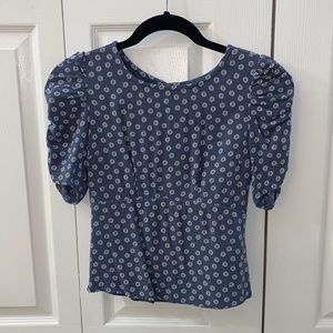 ✨A&F Crop Top✨